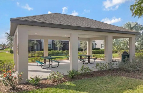 Orlando Casa | Orlando Haven - Pool, WFH Friendly, Nearby Target, Starbucks, Sephora