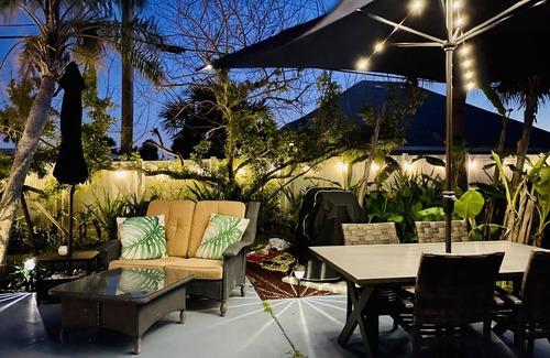 Ormond-by-the-Sea Apartamento | Ormond Oasis-Pool-Hot Tub-Sauna-Cold Soak-Gardens