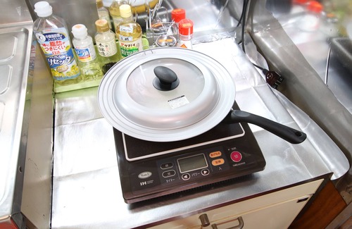 Suminoe Casa | Una casa tradicional de dos pisos.Namba se encuentra a 10 minutos en tren y la estación de Suminoe está a 5 minutos a pie, con excelente acceso.