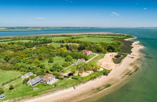 Maldon Apartamento | Chase Cottage / 3-bed home on Osea Island, Essex