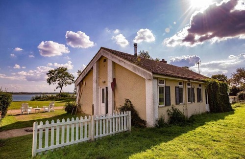 Maldon Apartamento | Manor Beach 2 / 2-bed home on Osea Island, Essex