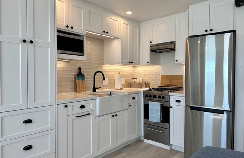 Townsite Cabaña | Oside Beach Cottage - Stay on the Sand in Oceanside, CA