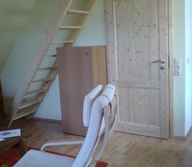 Barth Apartamento | Ostseeferien in Barth; FeWo "Korls Hüsung"