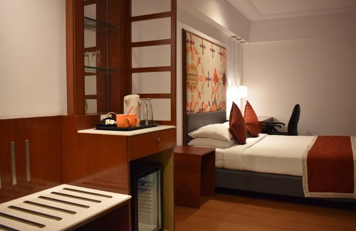 Electronics City Hotel | Otium By The Oterra, Bengaluru