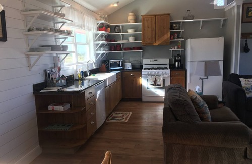 Lockhart Apartamento | Our Cozy, Quiet, Comfortable place in the Country - 2 Bedroom 900 sq ft w/view