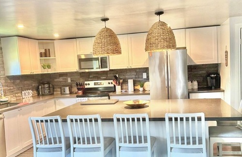 Highlands East Casa | Our Happy Place: Hot Tub & Trail Access: STR25-00043