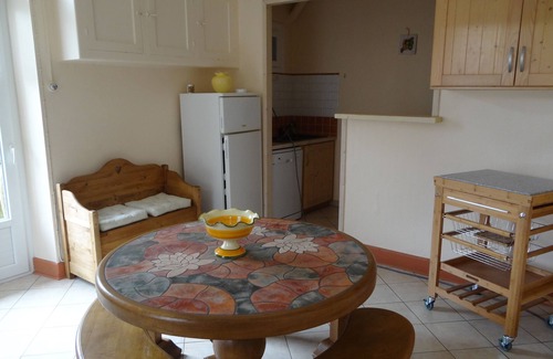 Notre-Dame-des-Millieres Casa | Nuestra Señora de la casa Millieres totalmente equipado para 4 personas