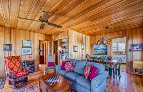 Lake Junaluska Casa | Our Mountain Home