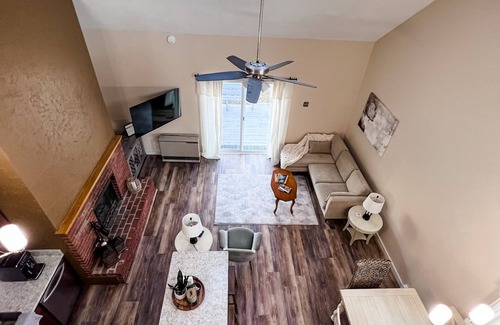 Plymouth Casa | Our Mountain Manor: Tenney - Ski-in/out