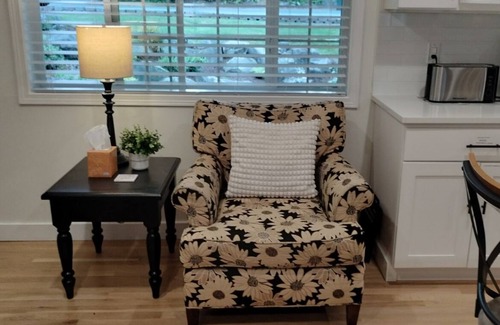 Edmonds Casa | Our Nest Edmonds: Sleeps 10/Gourmet Kitchen/Sport Court/Amenities Galore/5⁕hosts