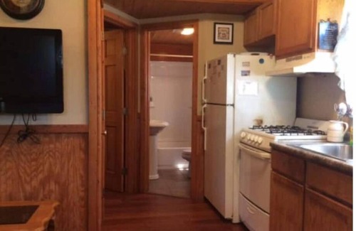 Bogalusa Cabina | Our one of a kind Freedom Cabin