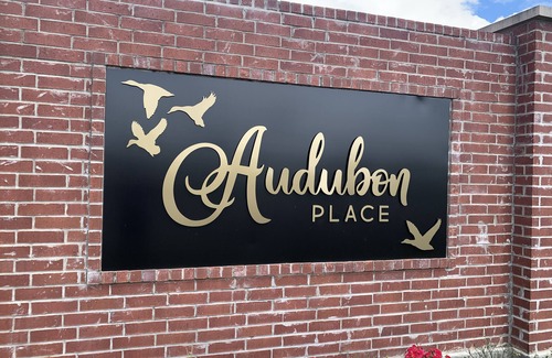 Lake Charles Casa | Our spacious & cozy home will provide you & your family/friends a relaxing stay.