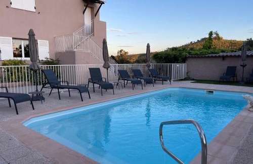 Bormes-Les-Mimosas Apartamento | Oustaou di Ercole