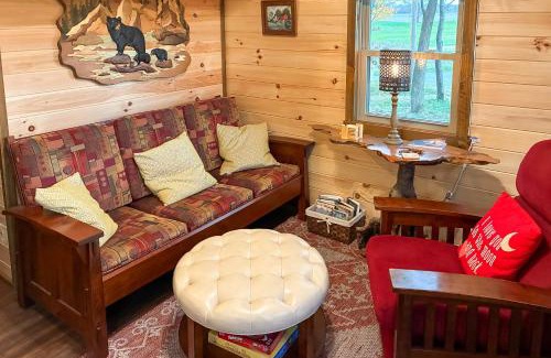 Martel Casa | Outdoor Oasis with Fire Pit and Dock Galion Log Cabin