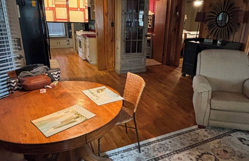 Decaturville Cabina | Outdoor paradise! 3 bedroom water view cabin water access near state parks.
