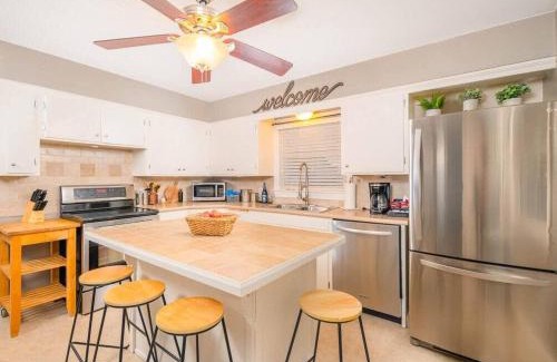 Appleton Casa | Outstanding 4 Bedroom on Outagamie