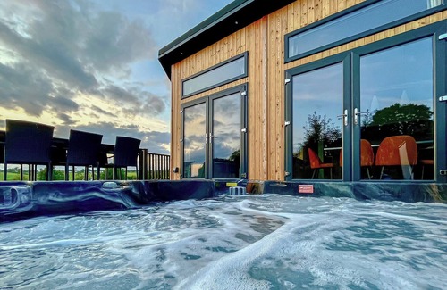 Coleford Chalet De Esquí | 3 bedroom accommodation in Coleford
