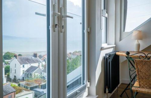 Mumbles Casa | Overland Road – 4 Bedroom House – Mumbles