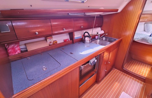 Killcare Alquiler De Eote | Overnight Sail Boat Stay on the Central Coast