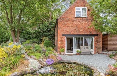 Sleaford Casa | Owl Cottage