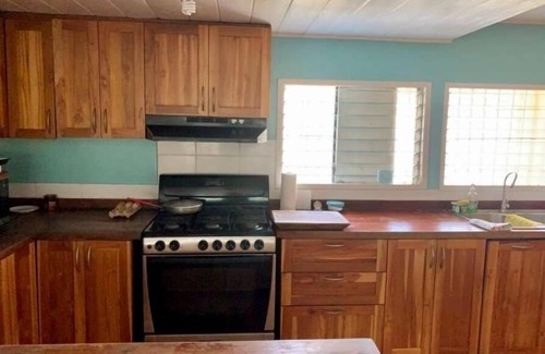 Barranca Casa | Owl Room at Jane's Beach Resort