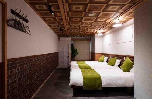 Gifu Apartamento | oyadoya gifu kinryu 岐阜駅徒歩10分 デザイナーホテル 大人数貸切 最大7名 駐車場2台有り