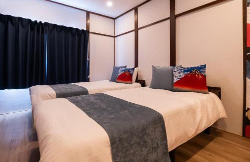 Iwakura Villa | oyadoya nagoya ishi 名古屋まで20分 駅徒歩3分 大人数貸切ホテル 最大6名 駐車場有り