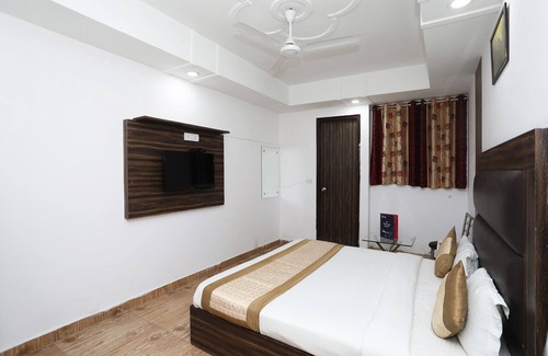 Mahipalpur Hotel | OYO 10795 Hotel RS Residency