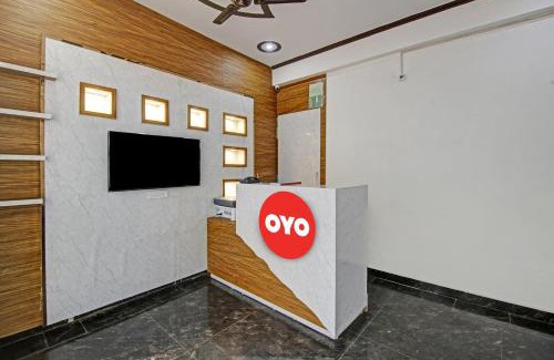 Delhi Hotel | OYO 81258 AJ Guest House