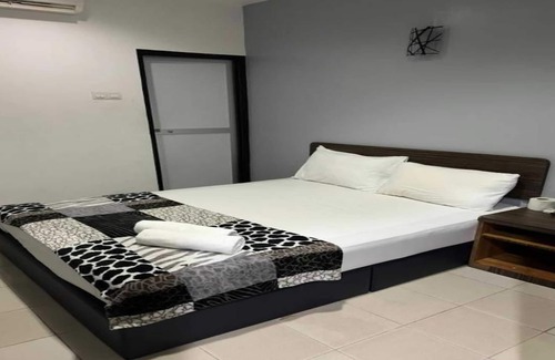 Kuah Hotel | OYO 91119 Hotel D Lima Inn