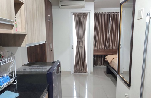 Bekasi Timur Hotel | OYO 91338 Apartment Bekasi Town Square