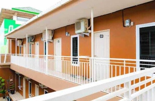Bekasi Hotel | OYO 94253 Cikunir Residence Syariah