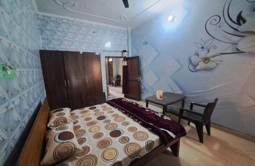 Rudrapur Hotel | OYO Ashiyana Guest House