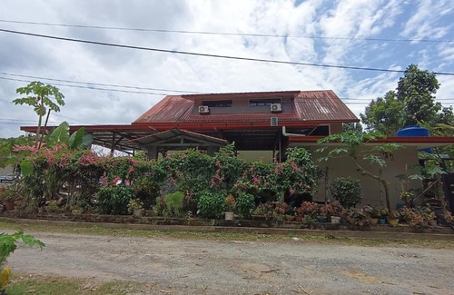Tuaran District Apartamento | OYO HOME 90751 Jasura Lodge Kiulu