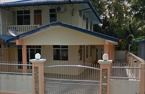 Sibu Casa | OYO Homes 90310 E Homestay Permai Timur
