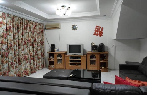 Sibu Casa | OYO Homes 90310 E Homestay Permai Timur