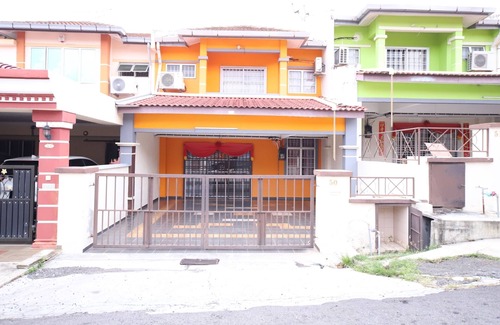 Bahau Casa | OYO Homes 90575 C.k Bahau Homestay