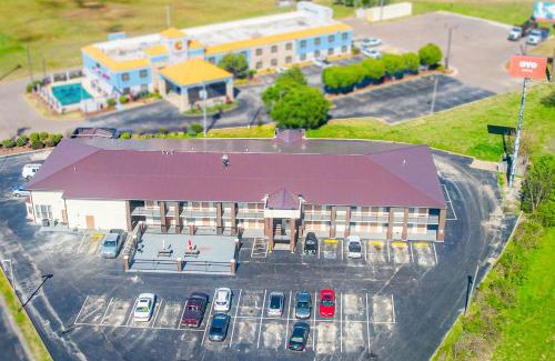 Brownsville Hotel | OYO Hotel Brownsville TN I-40