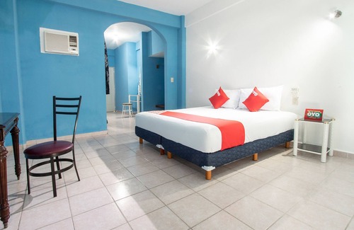 José Cardel Hotel | OYO Hotel Estacion,José Cardel,Parque Central Revolución