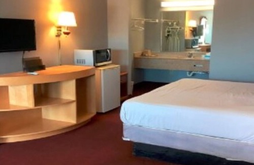 Union City Hotel | OYO Hotel Georgia near Fairburn/Atlanta