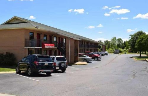 Richburg Hotel | OYO Hotel Richburg SC I-77