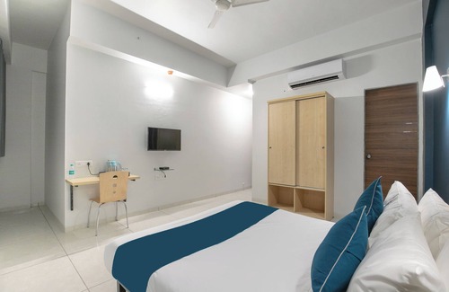 Rajajinagar Hotel | OYO Hotel Sunil Residency