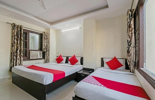 Katra Hotel | OYO Hotel Triund Regency