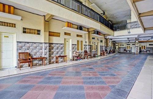 Tuban Sub-District Hotel | OYO Life 92773 Griya Trubus Syariah