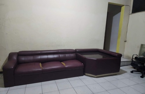 Surabaya Hotel | OYO Life 93977 Suterejo Homestay Syariah