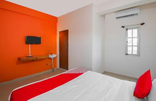 Mysore Hotel | OYO Narayani Residency