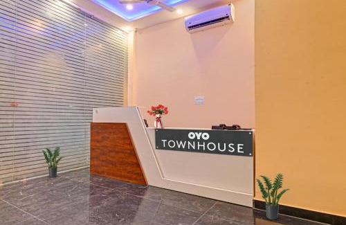 Kalyanpur Hotel | OYO Townhouse 1123 Kalyanpur Metro