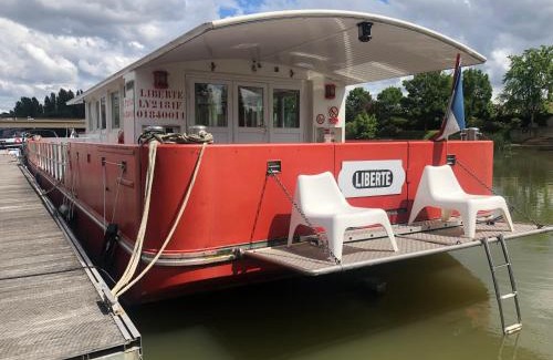 Asnieres-sur-Seine Alquiler De Eote | Péniche Design 115m2 sur la Seine à Proximité de Paris