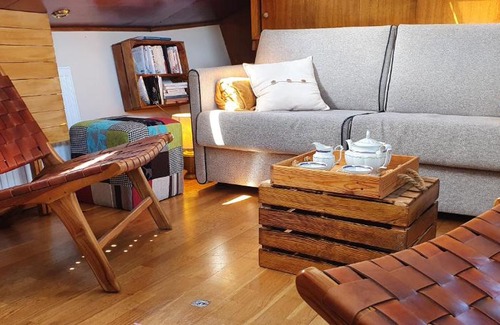 Thuin Alquiler De Eote | Péniche Sir Lancelot