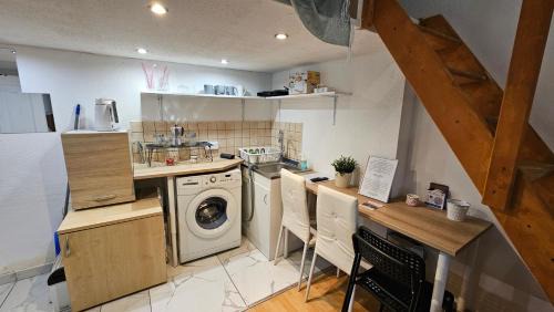 13th District Apartamento | Pötti Apartman